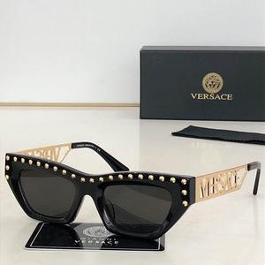 Versace Sunglasses 1053